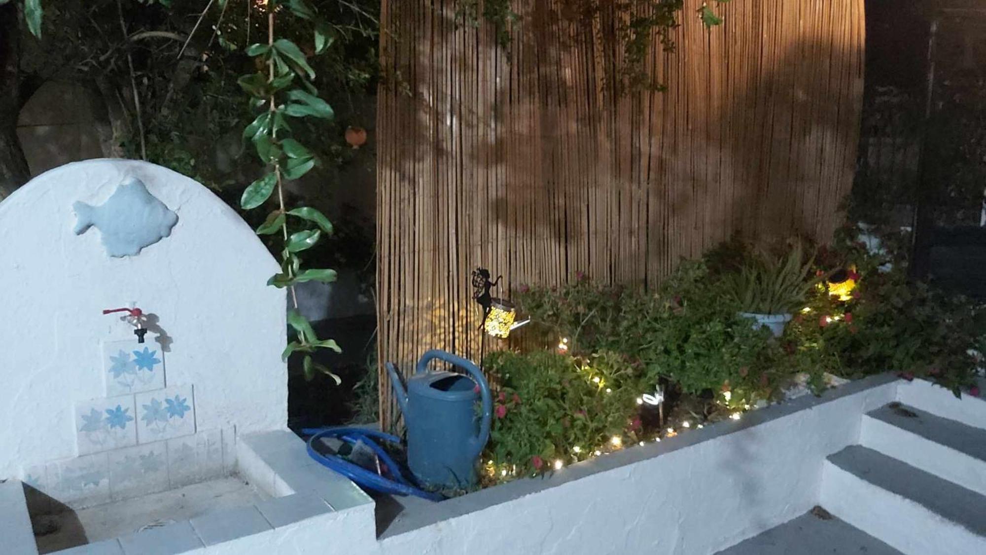 מירינה Kostas Studios Apartments - Ενοικιαζόμενα Δωμάτια Με Κουζινάκι מראה חיצוני תמונה
