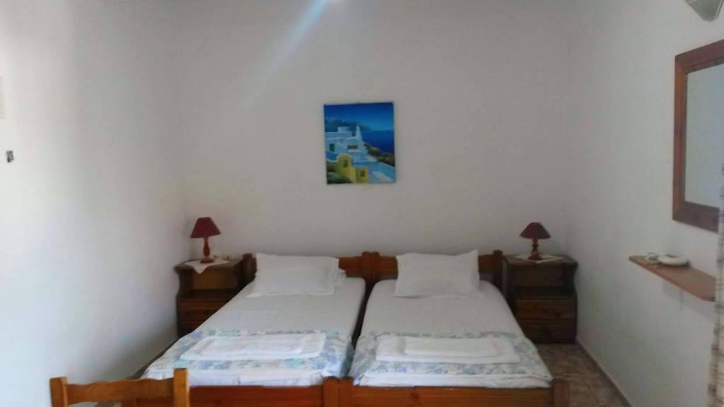 מירינה Kostas Studios Apartments - Ενοικιαζόμενα Δωμάτια Με Κουζινάκι מראה חיצוני תמונה